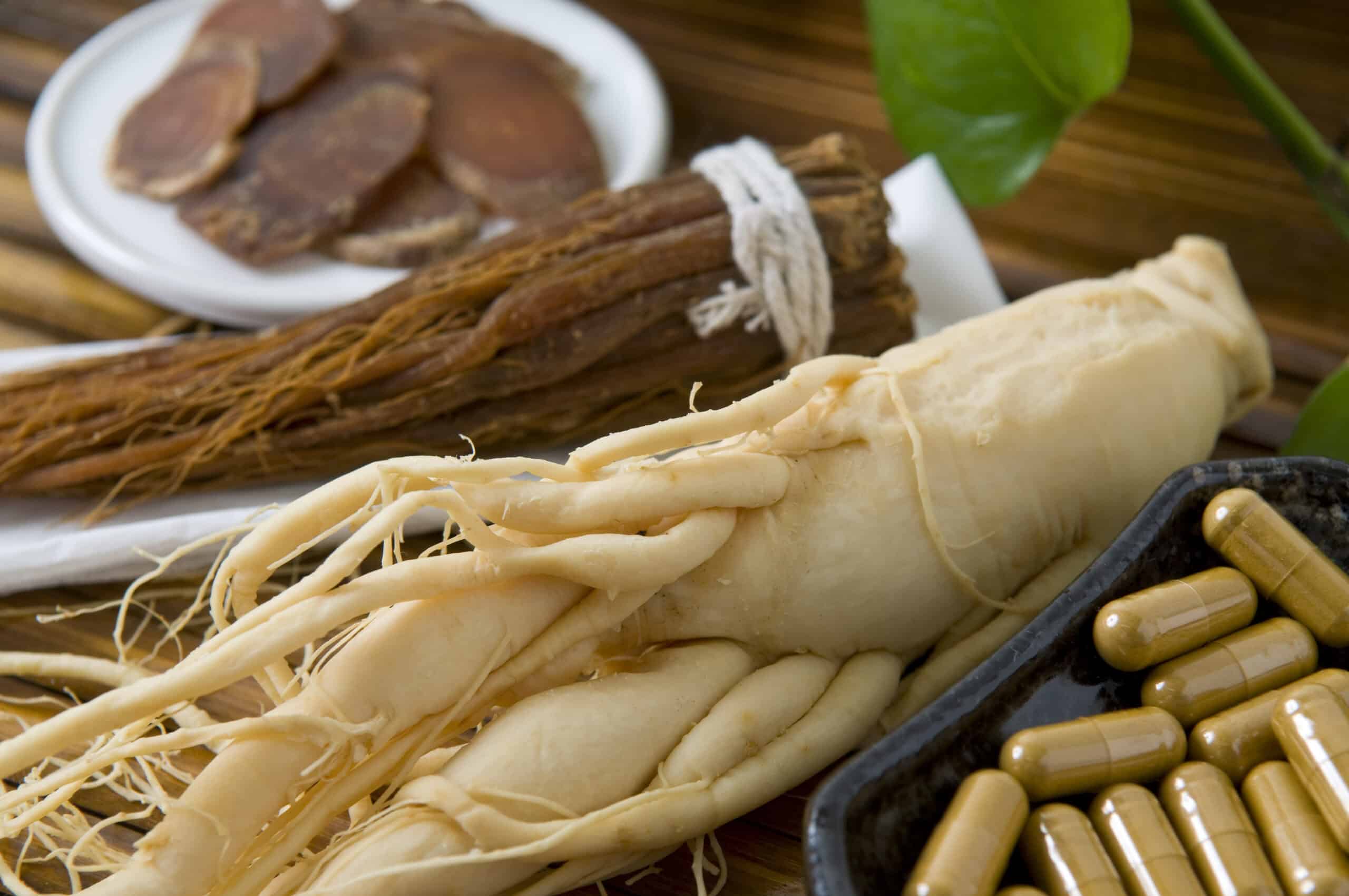 Ginseng Wurzeln und Ginseng Kapseln